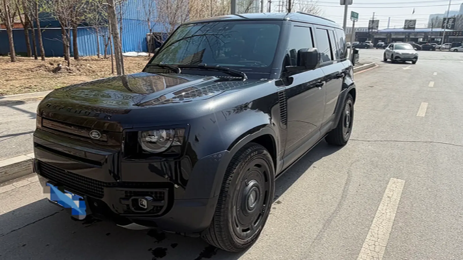 2024 Land Rover Defender 3.0T 400HP L6 8AT,autocango,china used car exporter,china ev exporter,chinese used car exporter,chinese used ev exporter