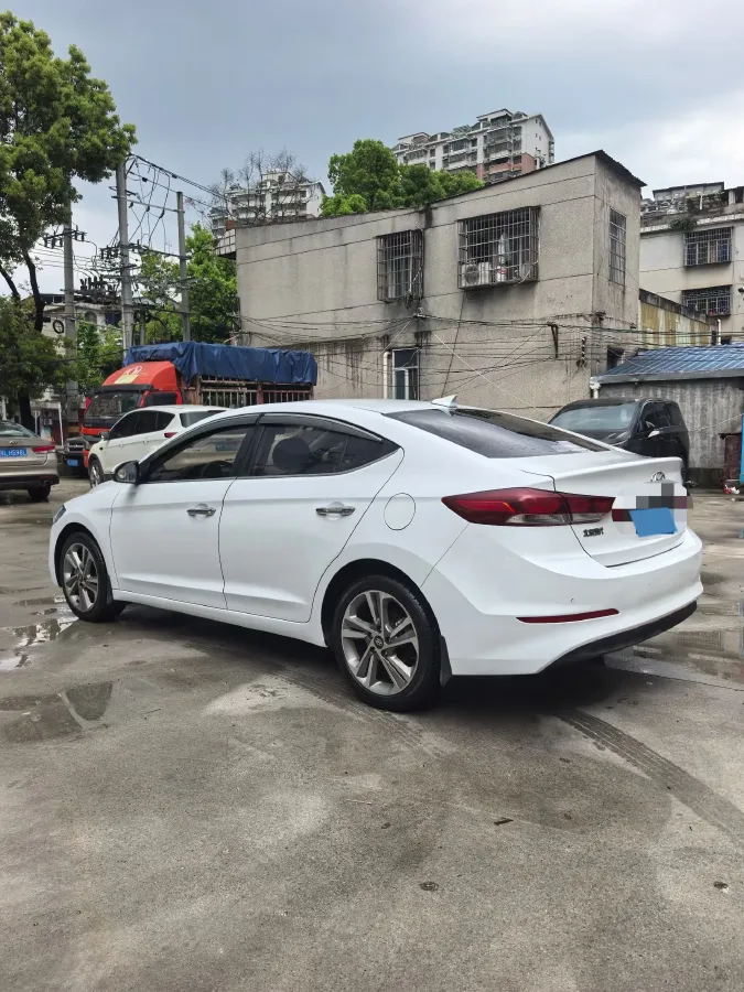 2018 Hyundai Elantra 1.6L 130HP L4 6AT,autocango,china used car exporter,china ev exporter,chinese used car exporter,chinese used ev exporter