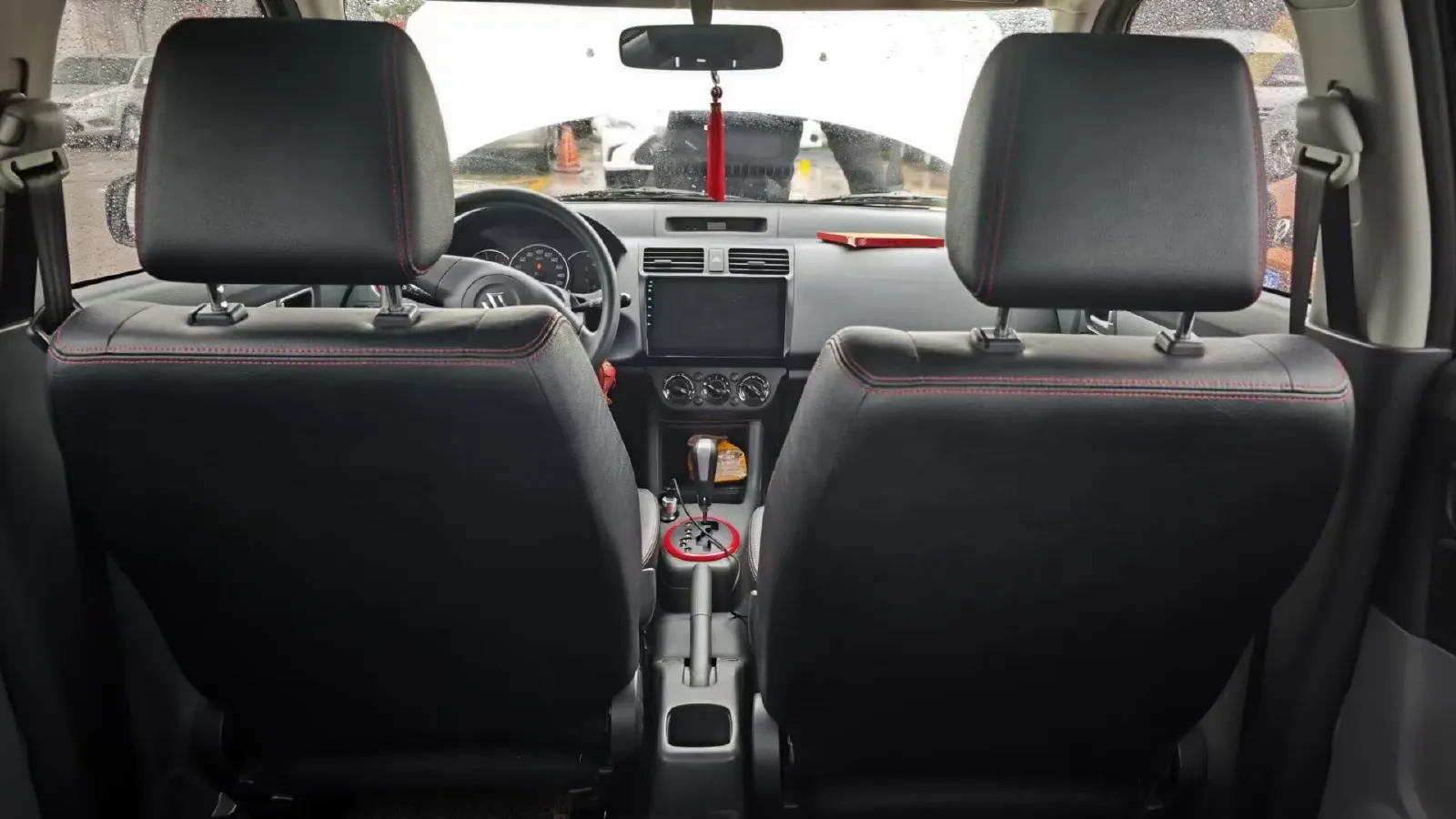 2016 Suzuki Swift 1.5L 103HP L4 4AT,autocango,china used car exporter,china ev exporter,chinese used car exporter,chinese used ev exporter