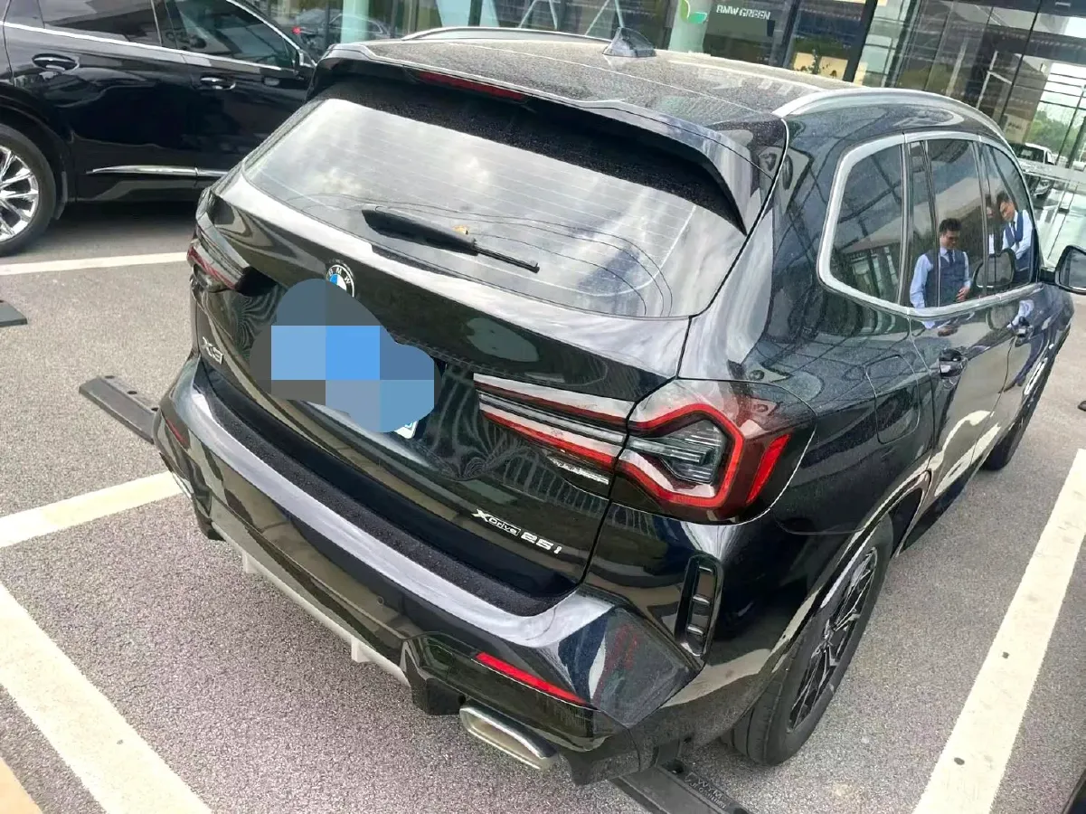 2023 BMW X3 2.0T 184HP L4 8AT,autocango,china used car exporter,china ev exporter,chinese used car exporter,chinese used ev exporter