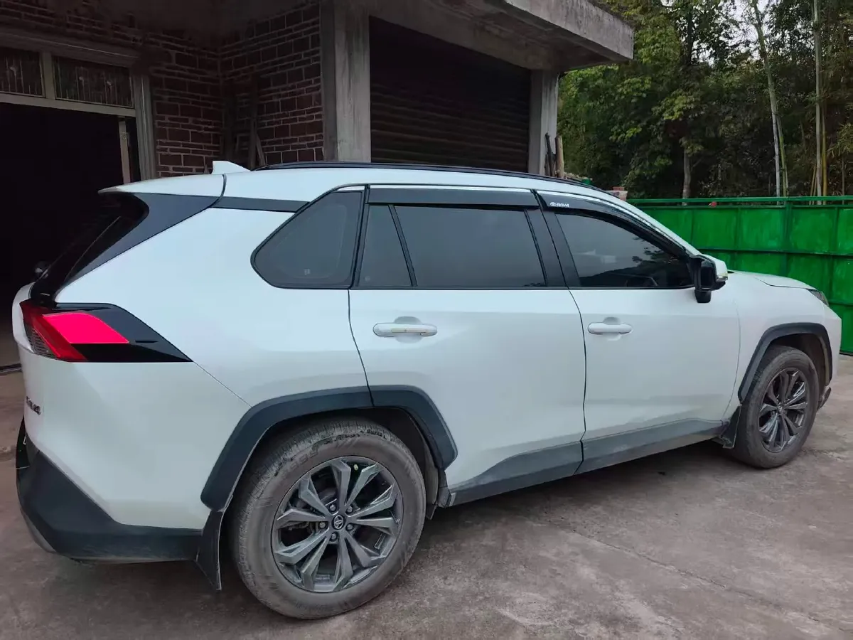 2023 Toyota RAV4 2.0L 171HP L4 CVT,autocango,china used car exporter,china ev exporter,chinese used car exporter,chinese used ev exporter