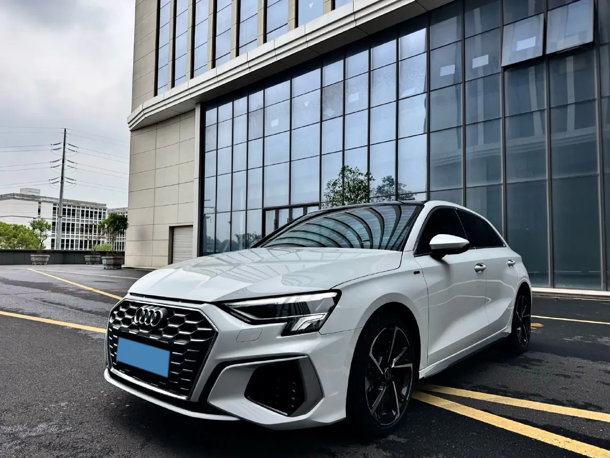 2022 Audi A3 1.4T 150HP L4 7DCT,autocango,china used car exporter,china ev exporter,chinese used car exporter,chinese used ev exporter