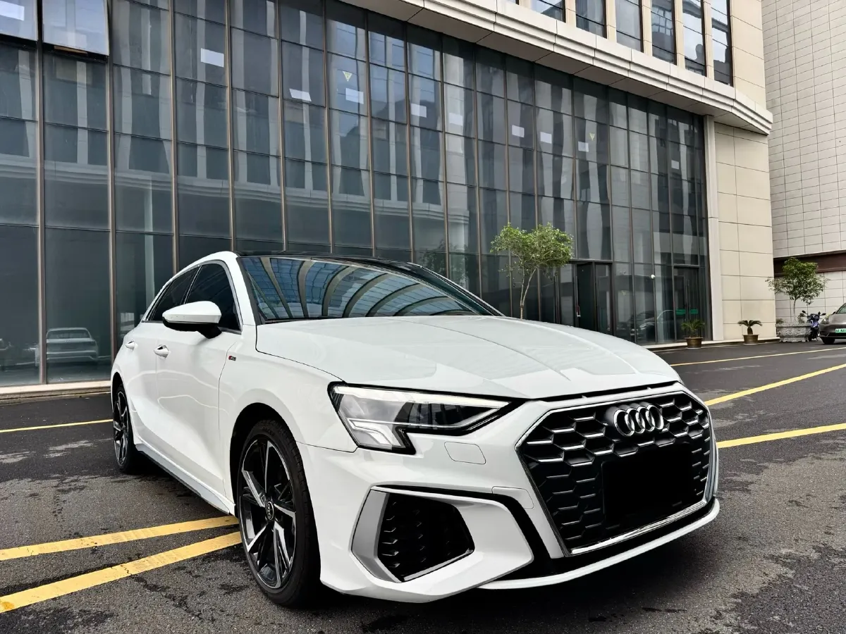 2022 Audi A3 1.4T 150HP L4 7DCT,autocango,china used car exporter,china ev exporter,chinese used car exporter,chinese used ev exporter