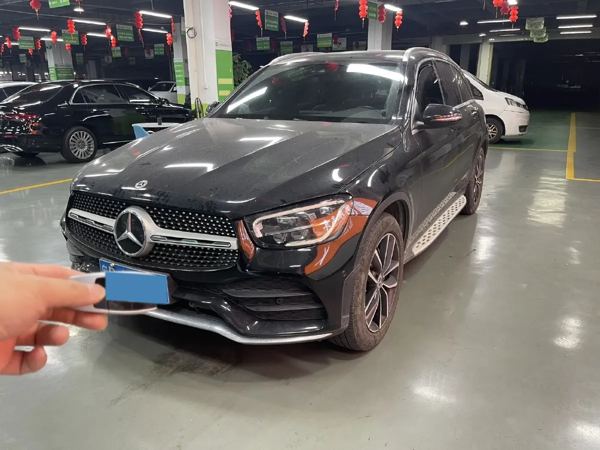 2021 Mercedes-Benz GLC Class 2.0T 258HP L4 9AT,autocango,china used car exporter,china ev exporter,chinese used car exporter,chinese used ev exporter