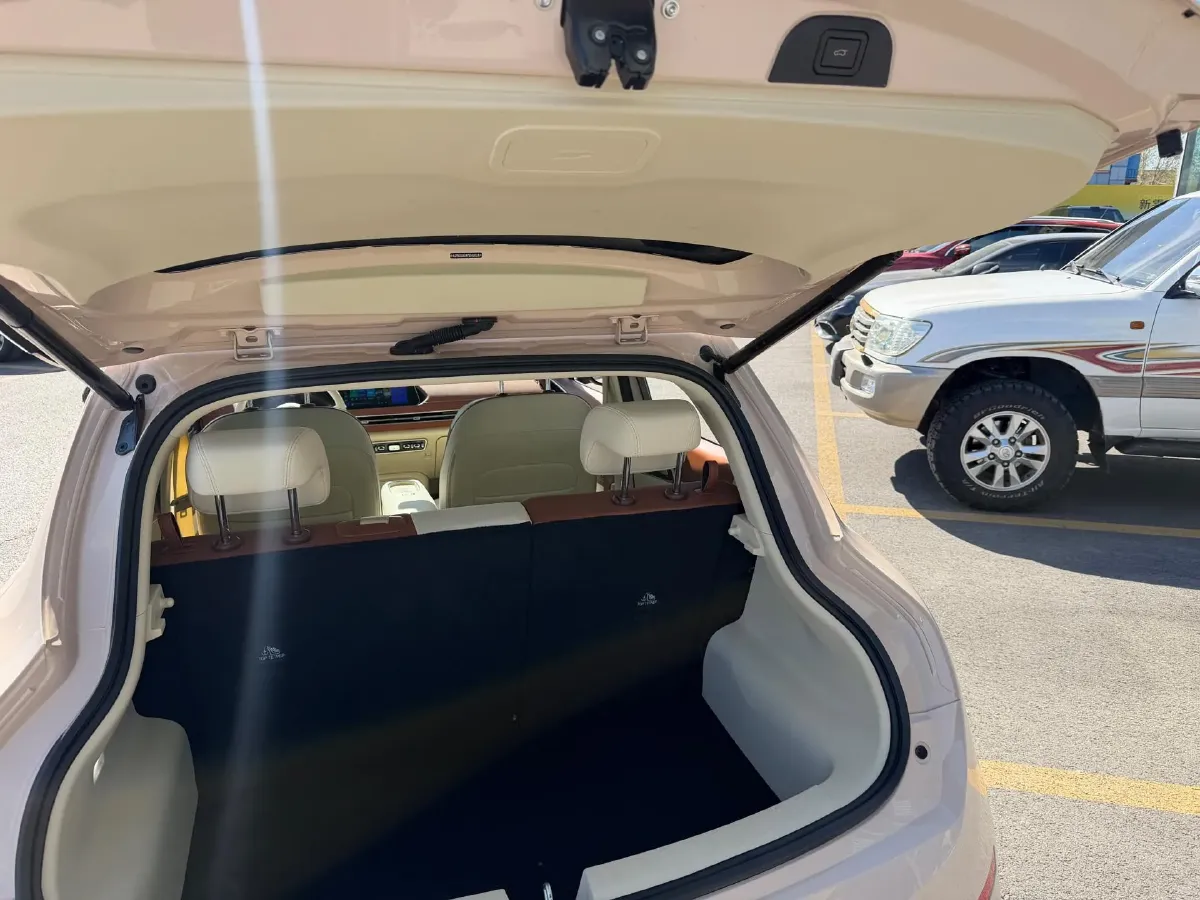 2023 Ora FunkyCat BEV 47.8KWH,autocango,china used car exporter,china ev exporter,chinese used car exporter,chinese used ev exporter