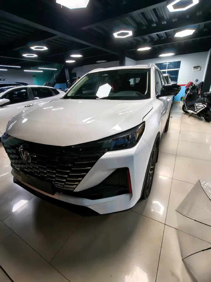 2022 ChangAn CS55 Plus 1.5T 180HP L4 7DCT,autocango,china used car exporter,china ev exporter,chinese used car exporter,chinese used ev exporter