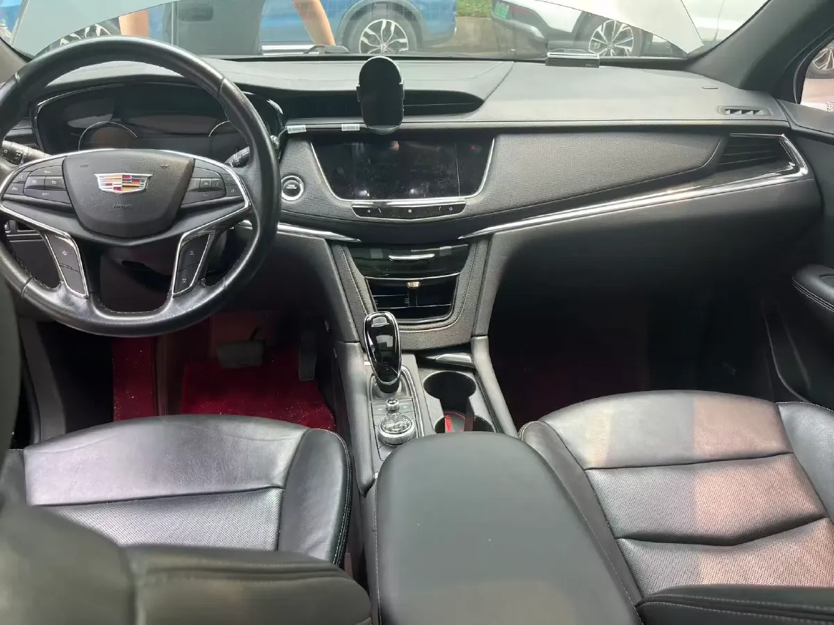 2020 Cadillac XT5 2.0T 237HP L4 9AT,autocango,china used car exporter,china ev exporter,chinese used car exporter,chinese used ev exporter