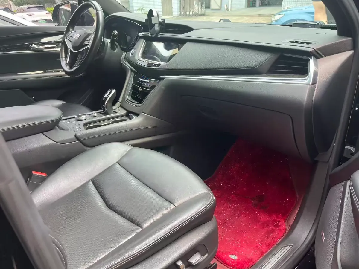 2020 Cadillac XT5 2.0T 237HP L4 9AT,autocango,china used car exporter,china ev exporter,chinese used car exporter,chinese used ev exporter