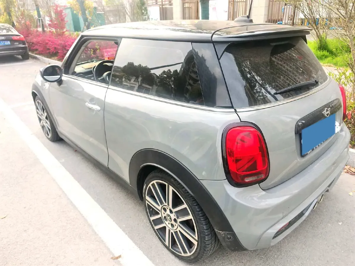 2021 MINI MINI 2.0T 192HP L4 7DCT,autocango,china used car exporter,china ev exporter,chinese used car exporter,chinese used ev exporter