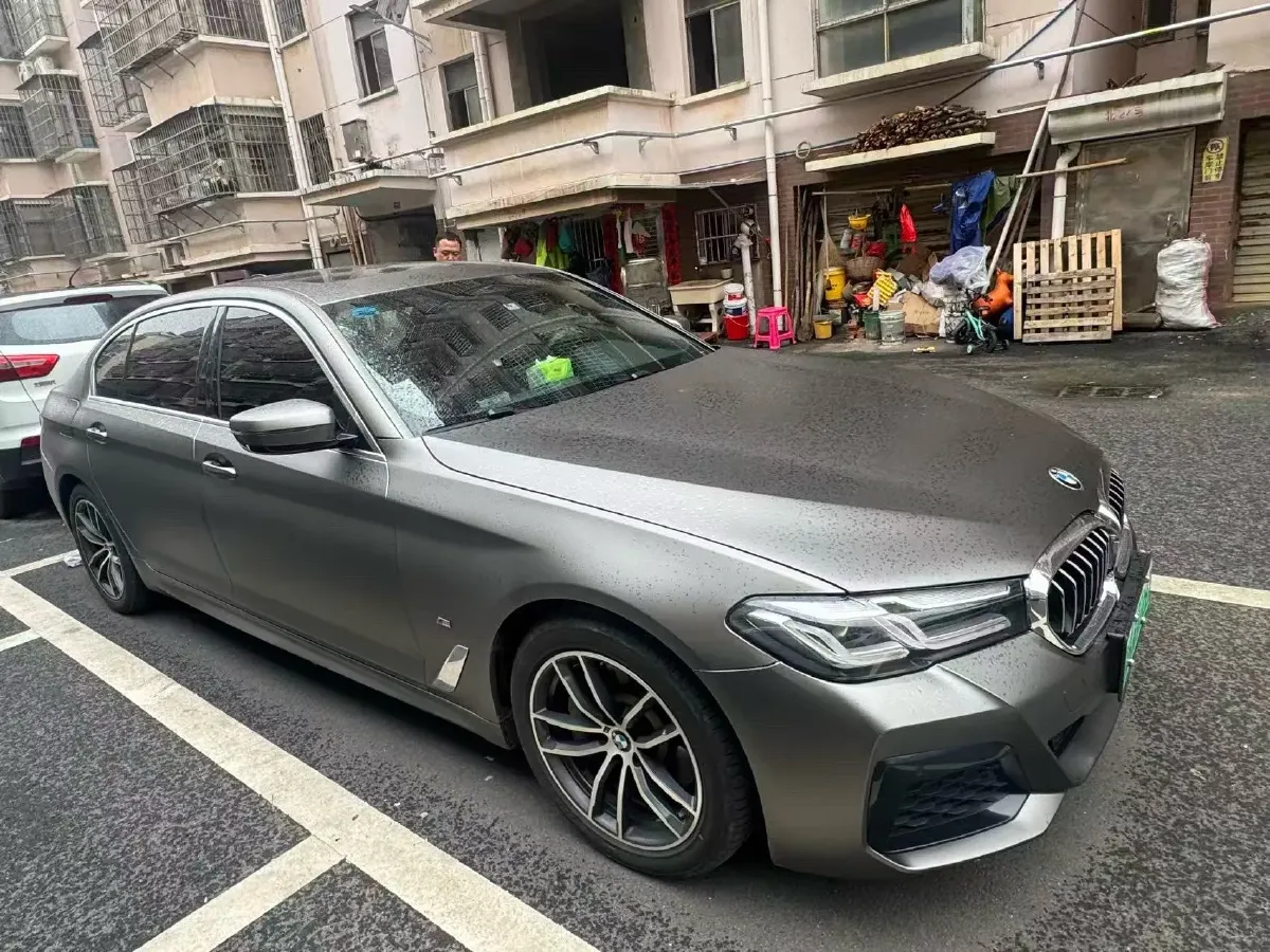 2021 BMW 5 Series 2.0T 184HP L4 8AT PHEV 17.7KWH,autocango,china used car exporter,china ev exporter,chinese used car exporter,chinese used ev exporter