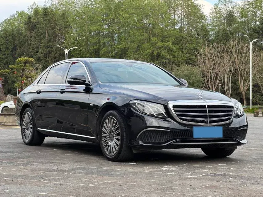 2020 Mercedes-Benz E Class 2.0T 258HP L4 9AT,autocango,china used car exporter,china ev exporter,chinese used car exporter,chinese used ev exporter