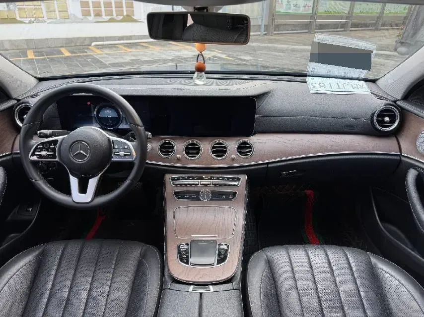 2020 Mercedes-Benz E Class 2.0T 258HP L4 9AT,autocango,china used car exporter,china ev exporter,chinese used car exporter,chinese used ev exporter
