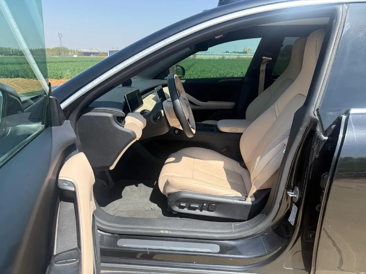 2024 NIO ET5T BEV 100KWH,autocango,china used car exporter,china ev exporter,chinese used car exporter,chinese used ev exporter