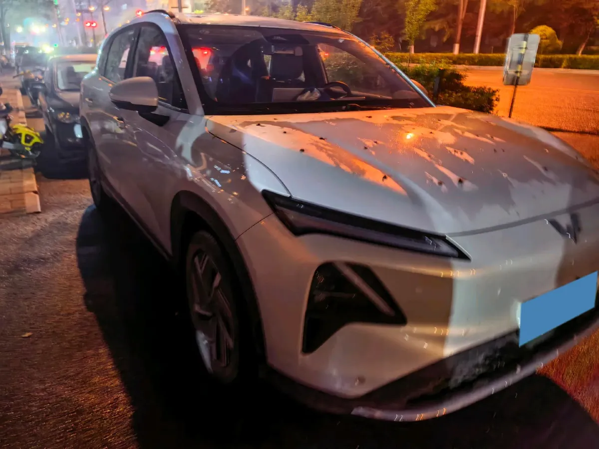 2024 WuLing XingGuangS BEV 60KWH,autocango,china used car exporter,china ev exporter,chinese used car exporter,chinese used ev exporter