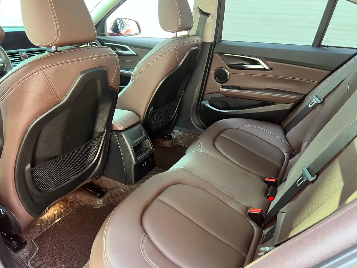 2020 BMW 1 Series 1.5T 140HP L3 7DCT,autocango,china used car exporter,china ev exporter,chinese used car exporter,chinese used ev exporter