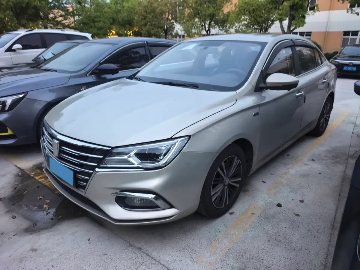 2019 Roewe i5 1.5L 120HP L4 CVT,autocango,china used car exporter,china ev exporter,chinese used car exporter,chinese used ev exporter