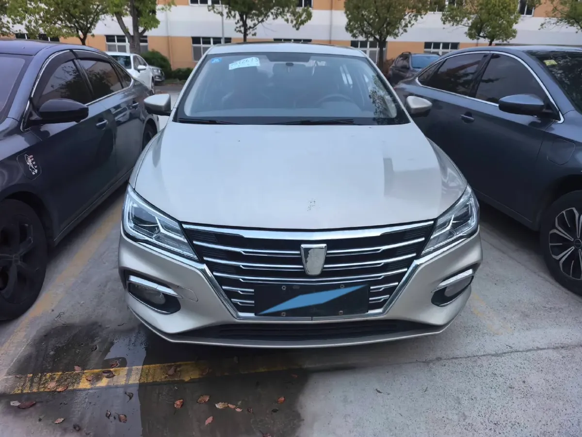 2019 Roewe i5 1.5L 120HP L4 CVT,autocango,china used car exporter,china ev exporter,chinese used car exporter,chinese used ev exporter