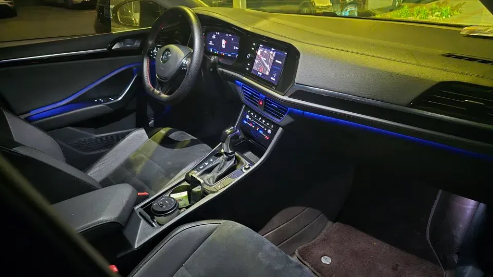 2019 Luxgen Grand 7 MPV 2.0T 188HP L4 6AT,autocango,china used car exporter,china ev exporter,chinese used car exporter,chinese used ev exporter