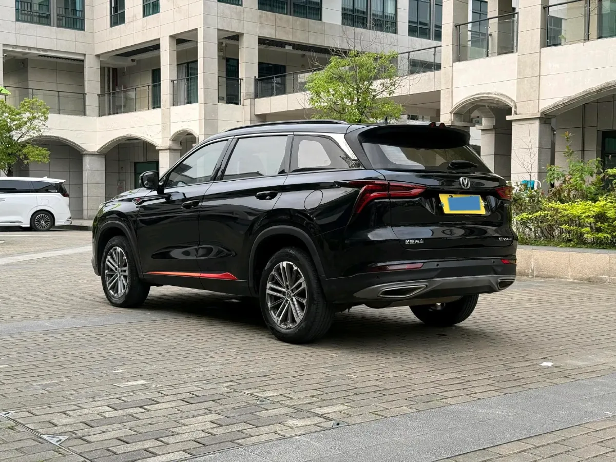 2021 ChangAn CS75 Plus 1.5T 178HP L4 6AT,autocango,china used car exporter,china ev exporter,chinese used car exporter,chinese used ev exporter