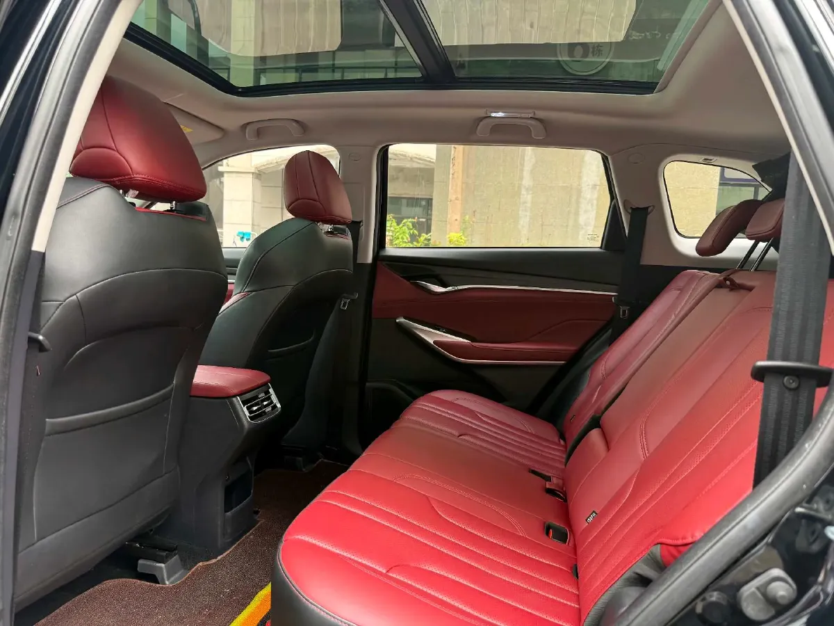 2021 ChangAn CS75 Plus 1.5T 178HP L4 6AT,autocango,china used car exporter,china ev exporter,chinese used car exporter,chinese used ev exporter