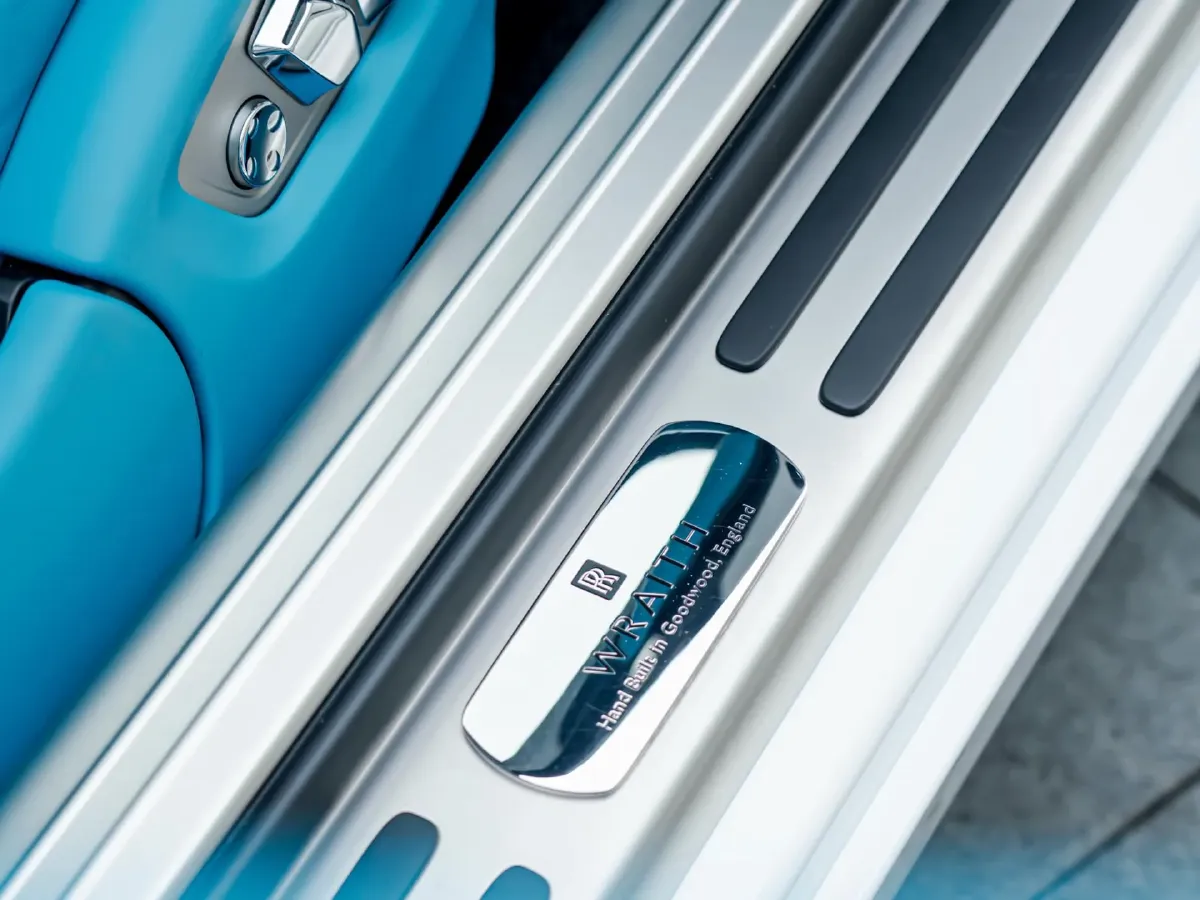 2018 Rolls-Royce Wraith 6.6T 632HP V12 8AT,autocango,china used car exporter,china ev exporter,chinese used car exporter,chinese used ev exporter