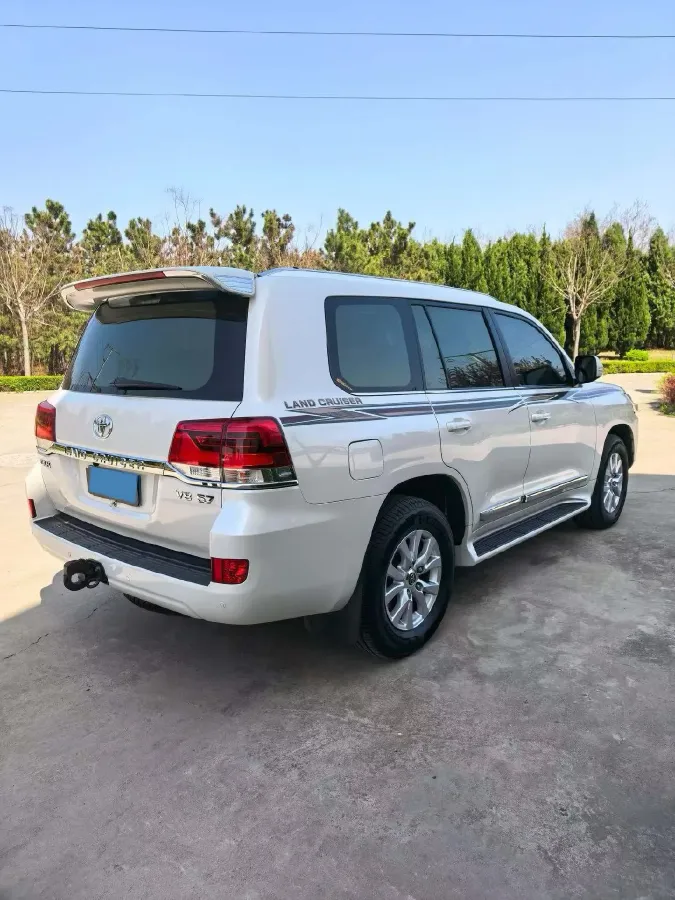 2019 Chevrolet Trax 1.0T 125HP L3 6AT,autocango,china used car exporter,china ev exporter,chinese used car exporter,chinese used ev exporter