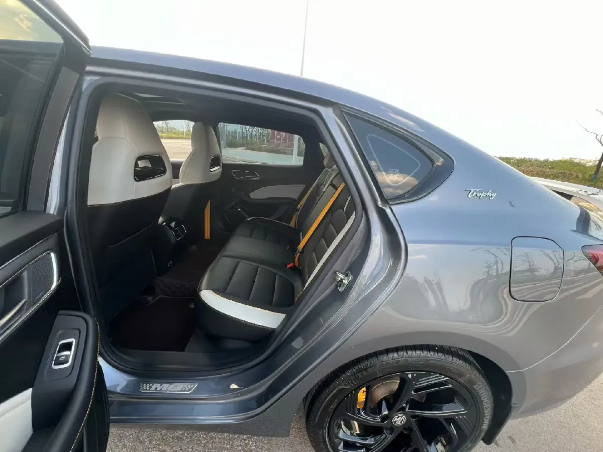 2021 MG MG6 1.5T 181HP L4 7DCT,autocango,china used car exporter,china ev exporter,chinese used car exporter,chinese used ev exporter