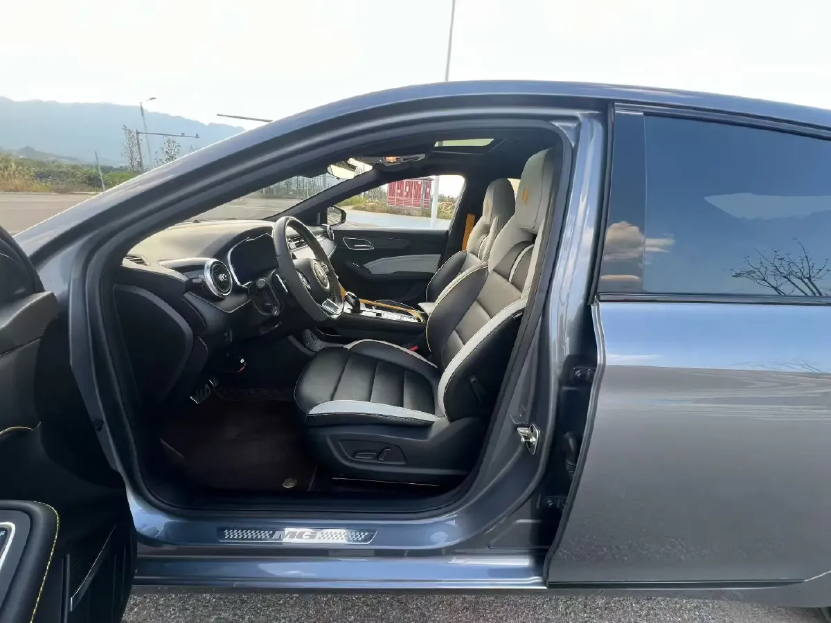 2021 MG MG6 1.5T 181HP L4 7DCT,autocango,china used car exporter,china ev exporter,chinese used car exporter,chinese used ev exporter