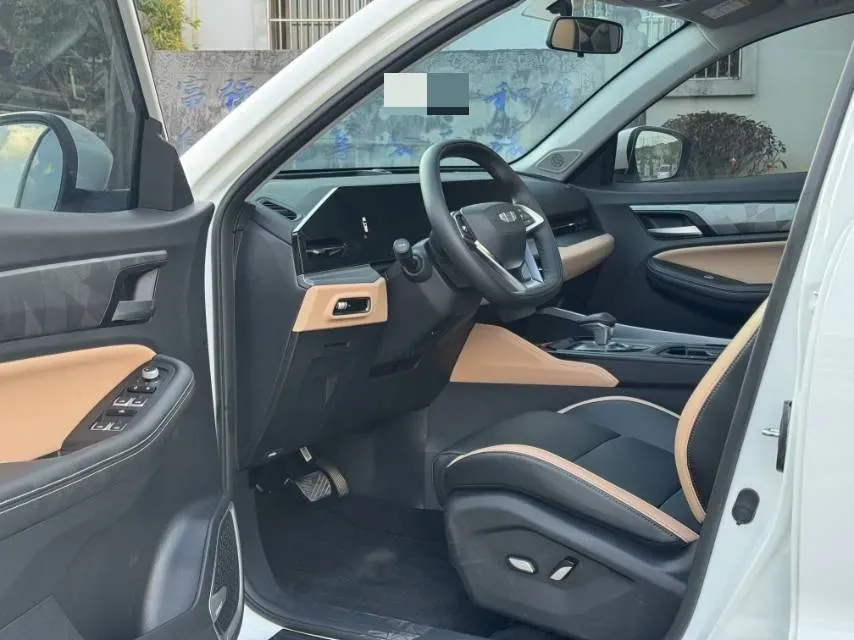 2024 Geely OkavangoPRO 1.5T 181HP L4 7DCT,autocango,china used car exporter,china ev exporter,chinese used car exporter,chinese used ev exporter