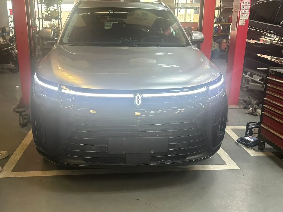 2024 Ford Transit 2.0T 143HP L4 9AT,autocango,china used car exporter,china ev exporter,chinese used car exporter,chinese used ev exporter