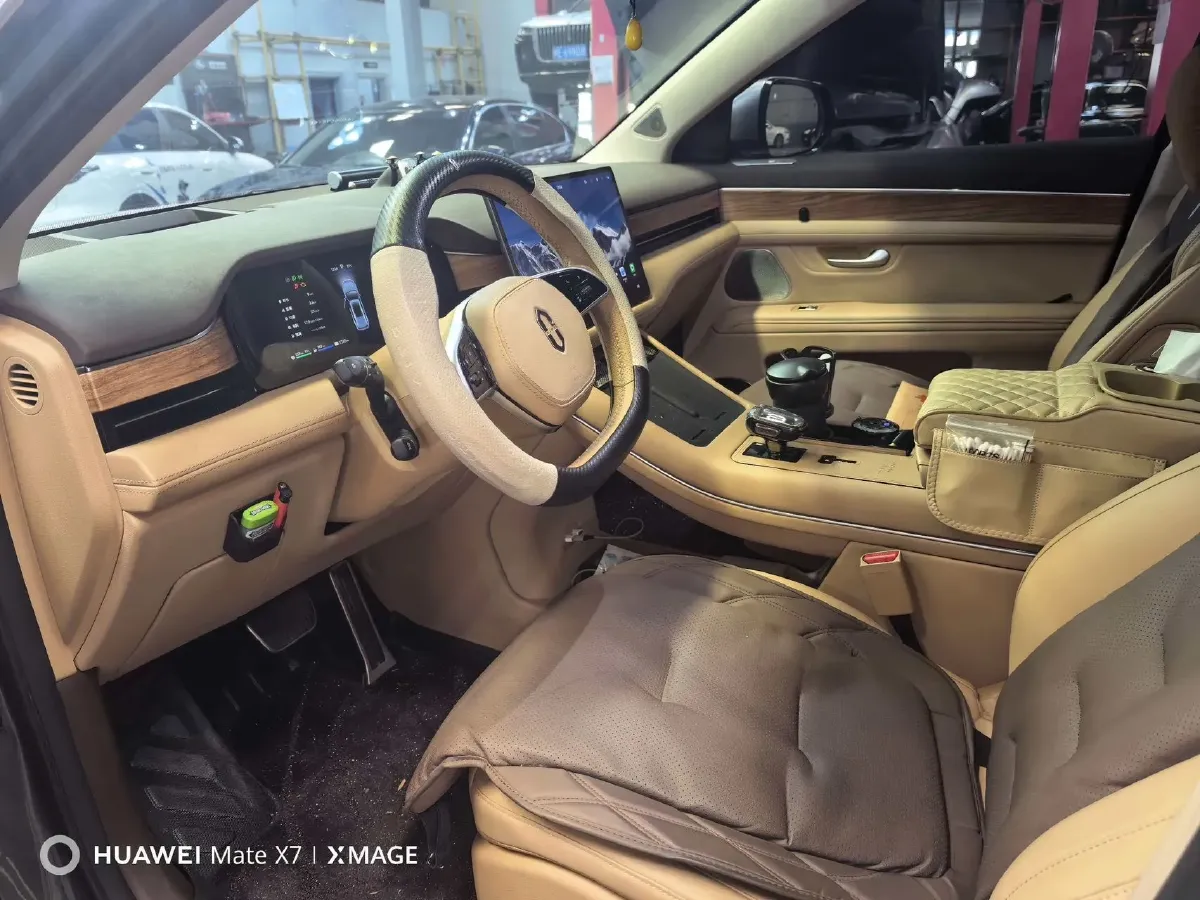 2024 Ford Transit 2.0T 143HP L4 9AT,autocango,china used car exporter,china ev exporter,chinese used car exporter,chinese used ev exporter