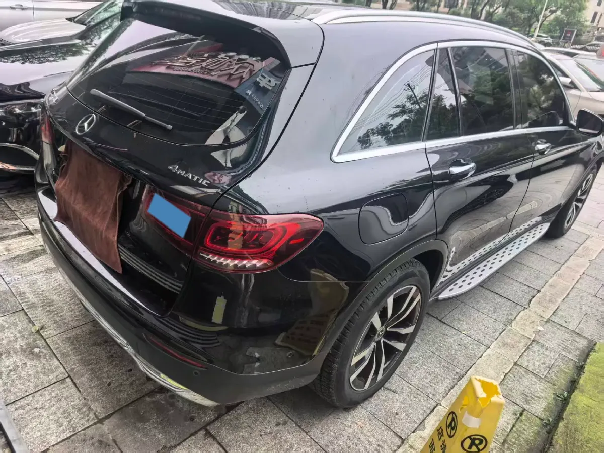 2020 Mercedes-Benz GLC Class 2.0T 197HP L4 9AT,autocango,china used car exporter,china ev exporter,chinese used car exporter,chinese used ev exporter