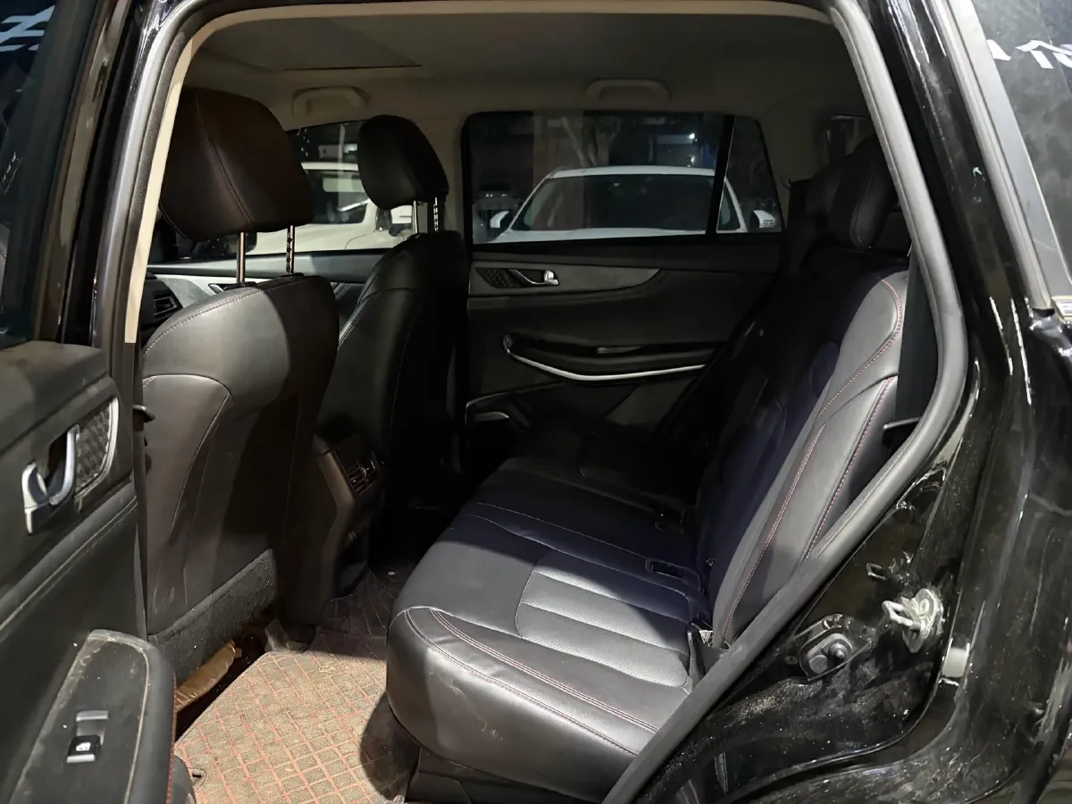 2022 ChangAn CS75 1.5T 180HP L4 7DCT,autocango,china used car exporter,china ev exporter,chinese used car exporter,chinese used ev exporter