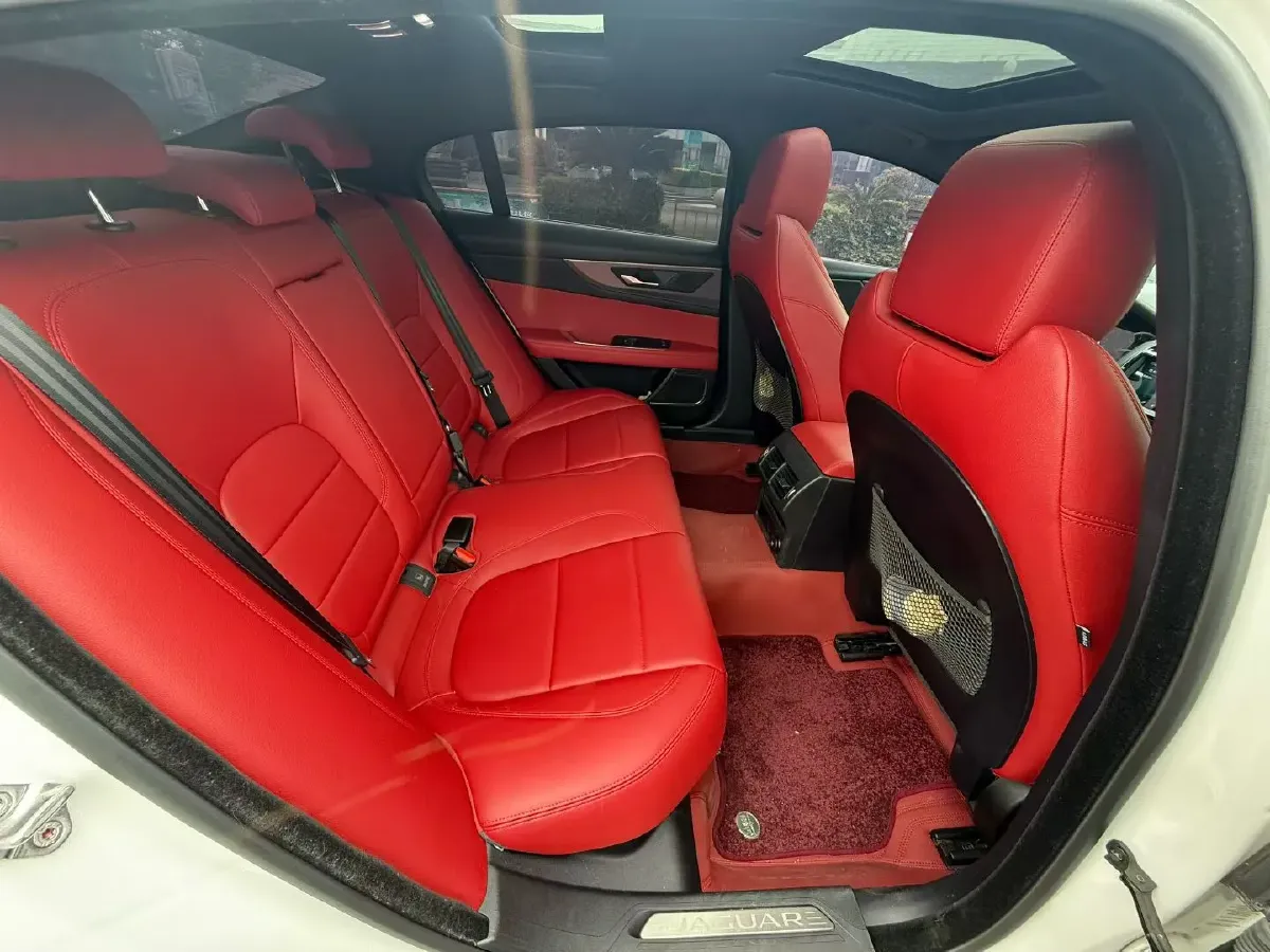 2020 Jaguar XEL 2.0T 200HP L4 8AT,autocango,china used car exporter,china ev exporter,chinese used car exporter,chinese used ev exporter