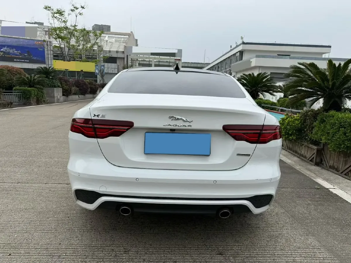 2020 Jaguar XEL 2.0T 200HP L4 8AT,autocango,china used car exporter,china ev exporter,chinese used car exporter,chinese used ev exporter