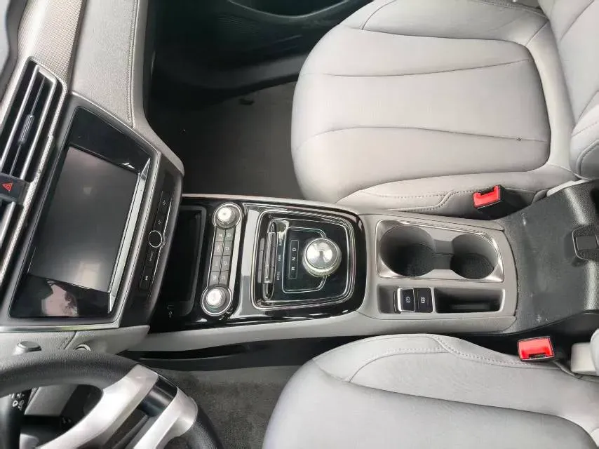 2021 Roewe Ei5 BEV 61.1KWH,autocango,china used car exporter,china ev exporter,chinese used car exporter,chinese used ev exporter