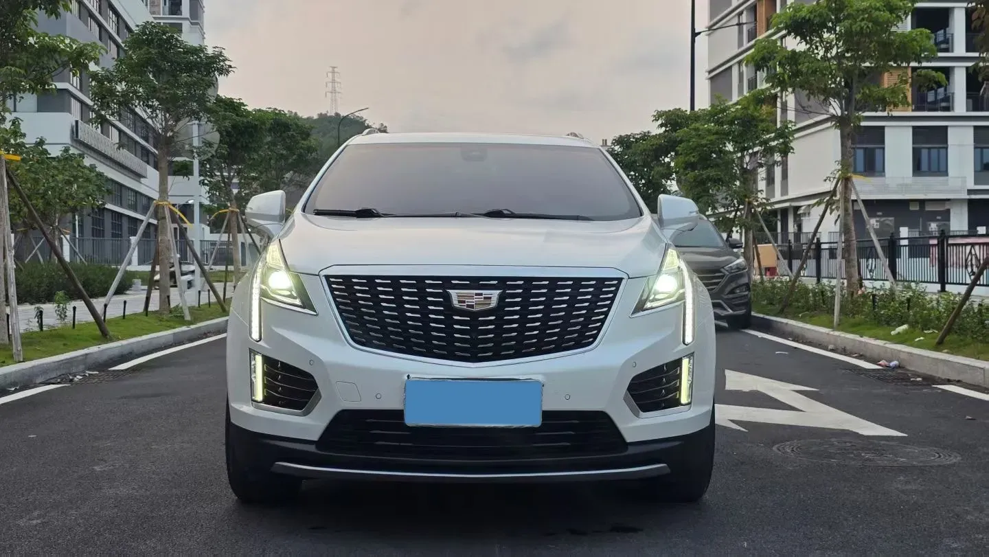 2021 Cadillac XT5 2.0T 237HP L4 9AT,autocango,china used car exporter,china ev exporter,chinese used car exporter,chinese used ev exporter