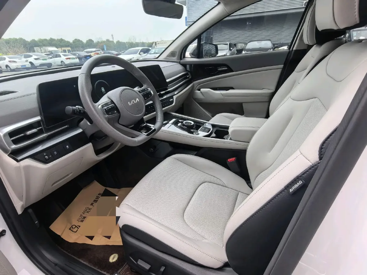 2023 Kia Sportage 1.5T 200HP L4 8AT,autocango,china used car exporter,china ev exporter,chinese used car exporter,chinese used ev exporter