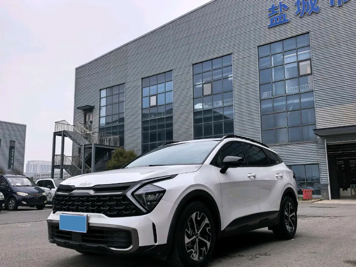2023 Kia Sportage 1.5T 200HP L4 8AT,autocango,china used car exporter,china ev exporter,chinese used car exporter,chinese used ev exporter