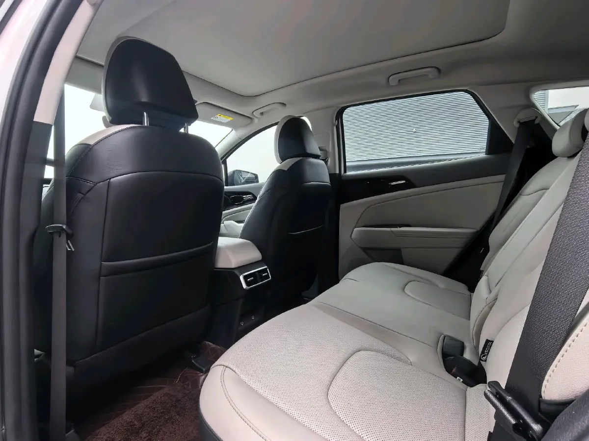 2023 Kia Sportage 1.5T 200HP L4 8AT,autocango,china used car exporter,china ev exporter,chinese used car exporter,chinese used ev exporter