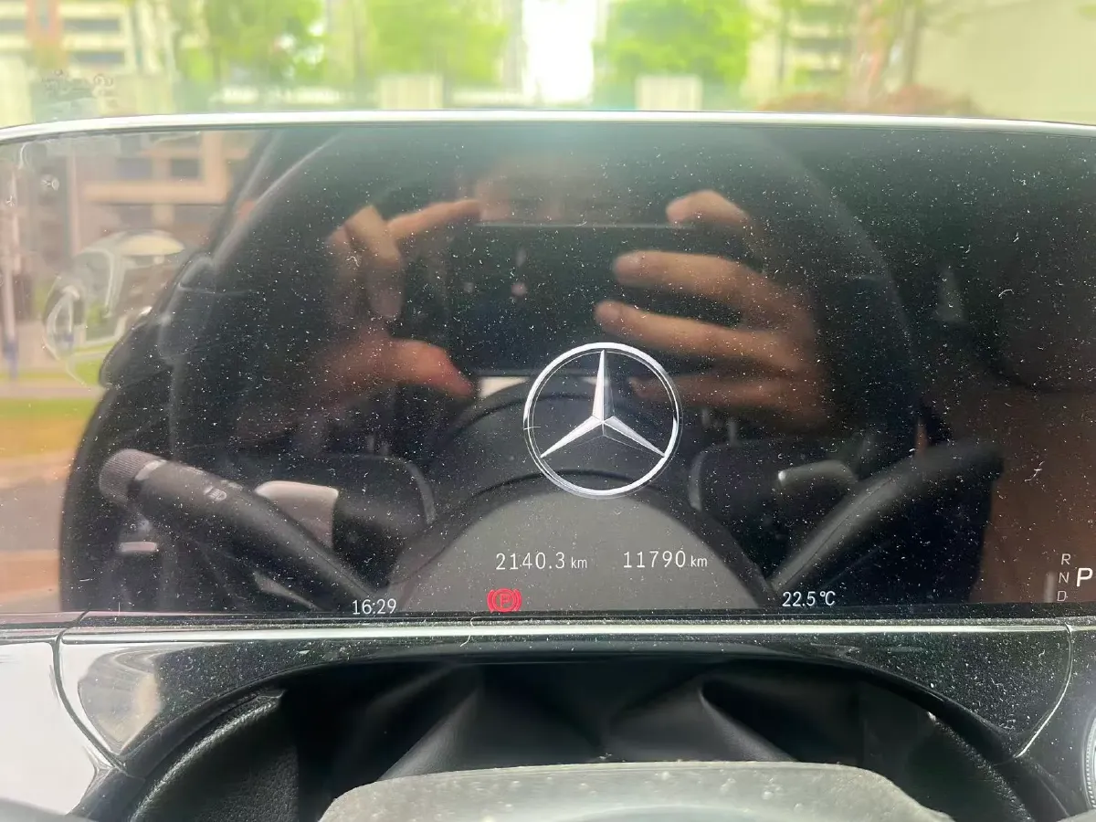 2025 Mercedes-Benz E Class 2.0T 258HP L4 9AT,autocango,china used car exporter,china ev exporter,chinese used car exporter,chinese used ev exporter