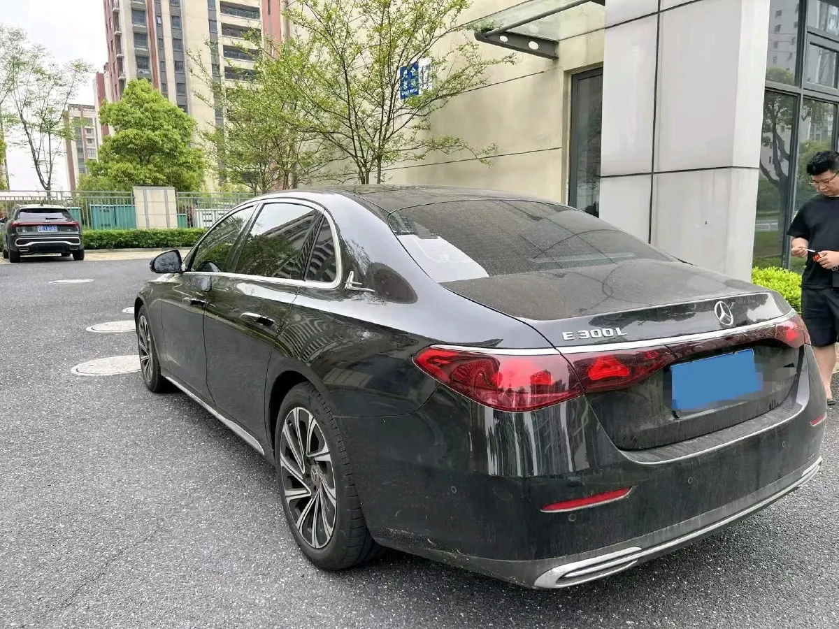 2025 Mercedes-Benz E Class 2.0T 258HP L4 9AT,autocango,china used car exporter,china ev exporter,chinese used car exporter,chinese used ev exporter