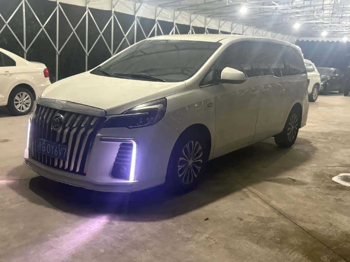 2021 Buick GL8 2.0T 237HP L4 9AT,autocango,china used car exporter,china ev exporter,chinese used car exporter,chinese used ev exporter