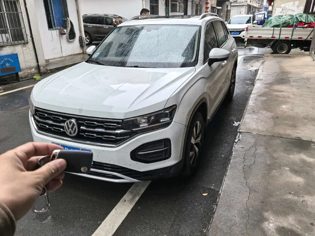 2019 Renault Koleos 2.0L 154HP L4 CVT,autocango,china used car exporter,china ev exporter,chinese used car exporter,chinese used ev exporter