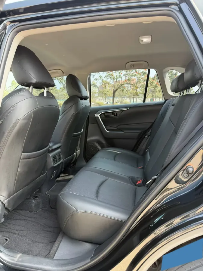 2023 Toyota Wildlander 2.0L 171HP L4 CVT,autocango,china used car exporter,china ev exporter,chinese used car exporter,chinese used ev exporter