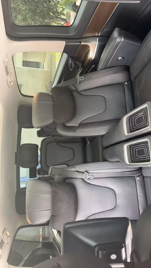 2020 Mercedes-Benz V Class 2.0T 211HP L4 9AT,autocango,china used car exporter,china ev exporter,chinese used car exporter,chinese used ev exporter