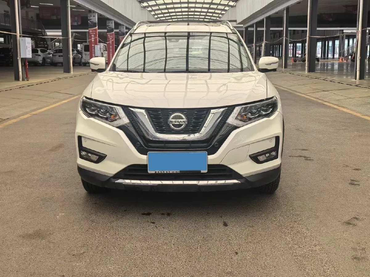 2021 Nissan X-Trail 2.5L 181HP L4 CVT,autocango,china used car exporter,china ev exporter,chinese used car exporter,chinese used ev exporter