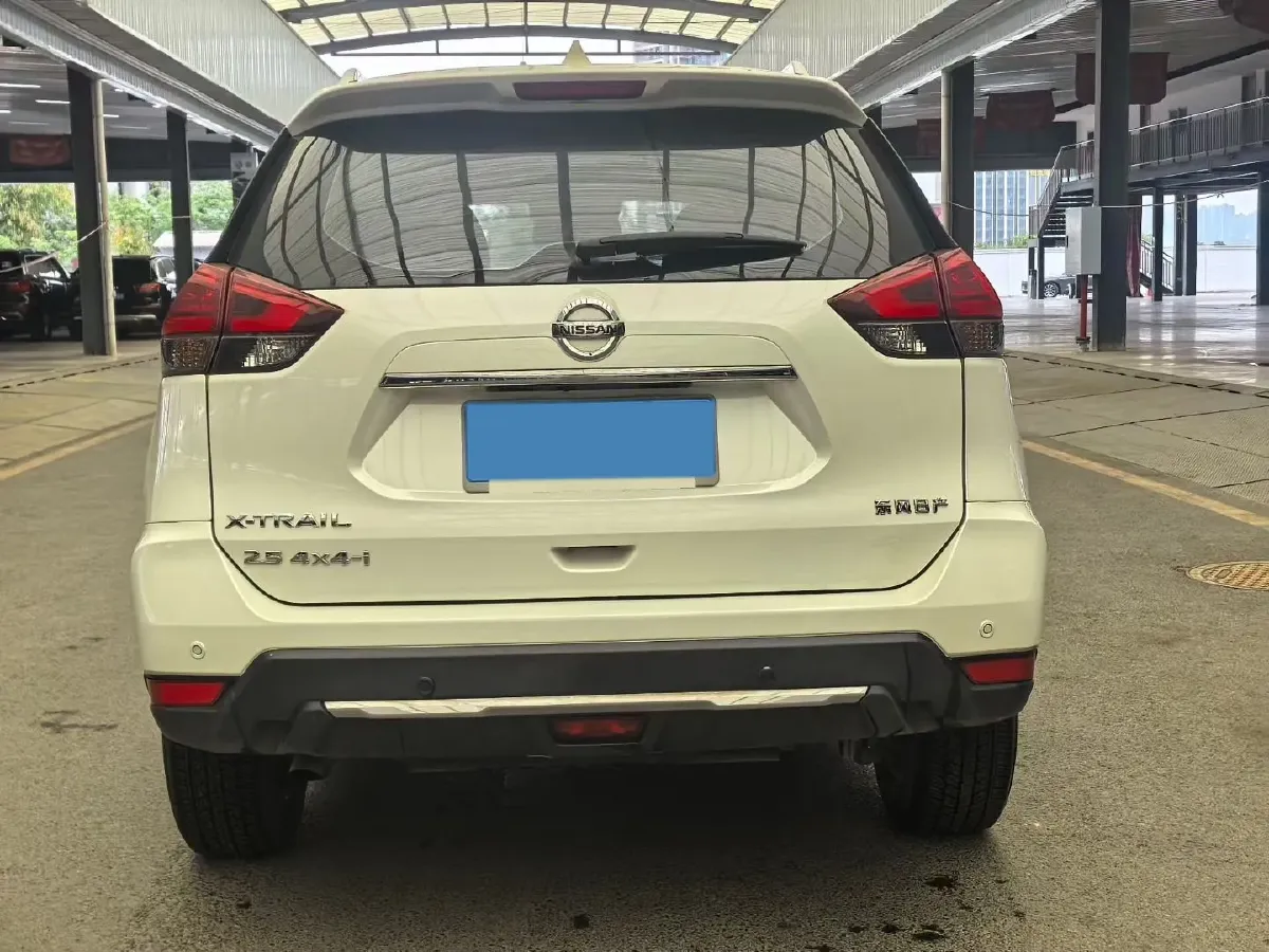 2021 Nissan X-Trail 2.5L 181HP L4 CVT,autocango,china used car exporter,china ev exporter,chinese used car exporter,chinese used ev exporter