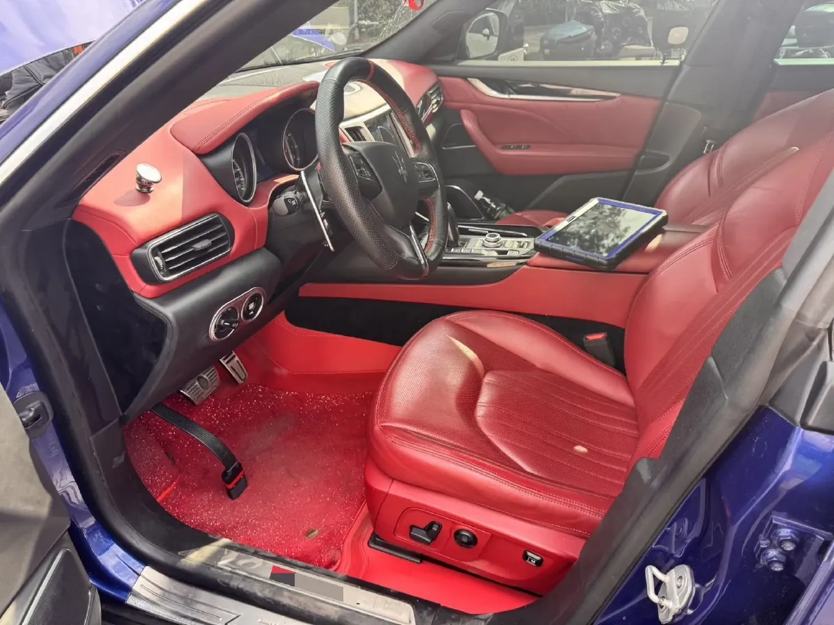 2019 Maserati Levante 3.0T 350HP V6 8AT,autocango,china used car exporter,china ev exporter,chinese used car exporter,chinese used ev exporter