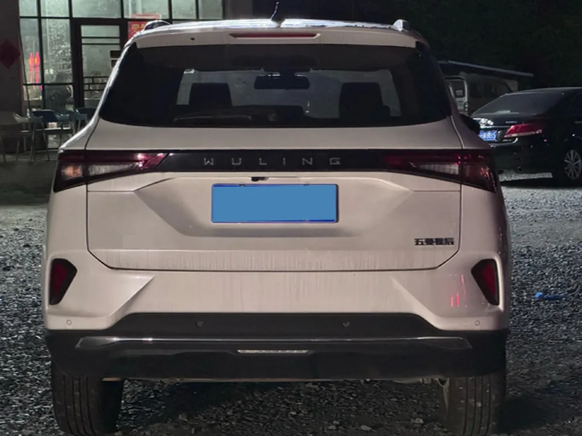 2021 WuLing XingChen 1.5T 147HP L4 6MT,autocango,china used car exporter,china ev exporter,chinese used car exporter,chinese used ev exporter